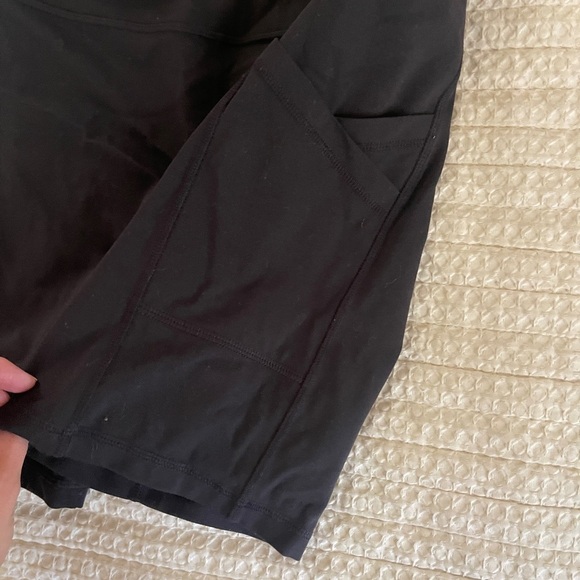 Prana Black Women's Bike Shorts high waisted size large - Picture 6 of 6